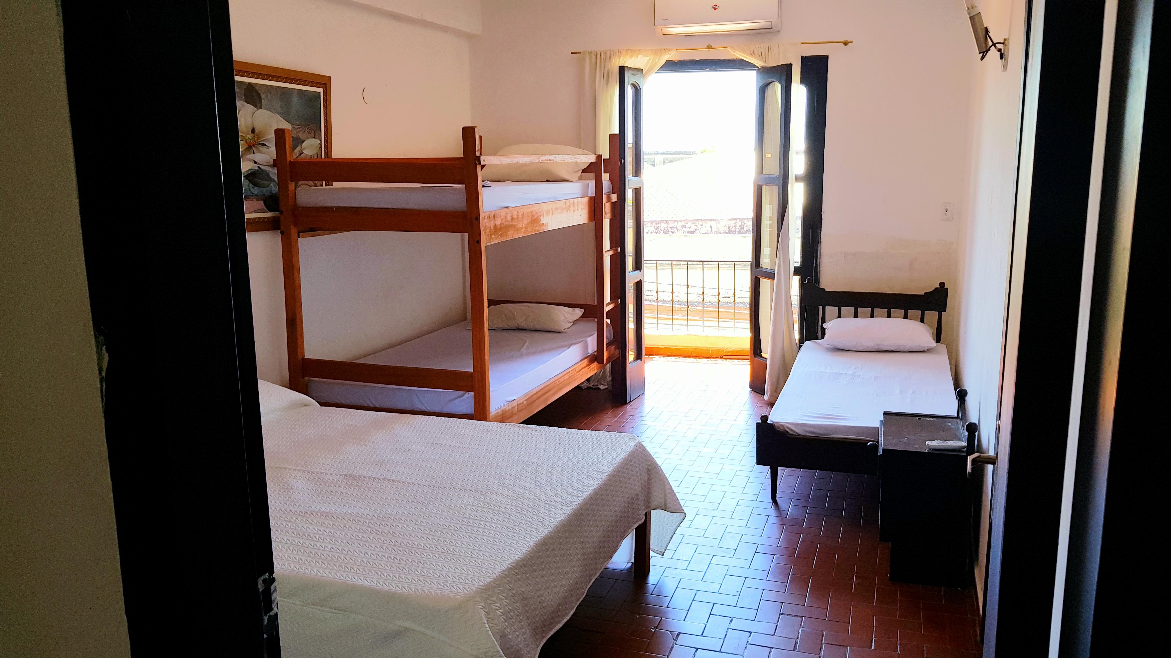 Costanera Hostel Asuncion Ngoại thất bức ảnh