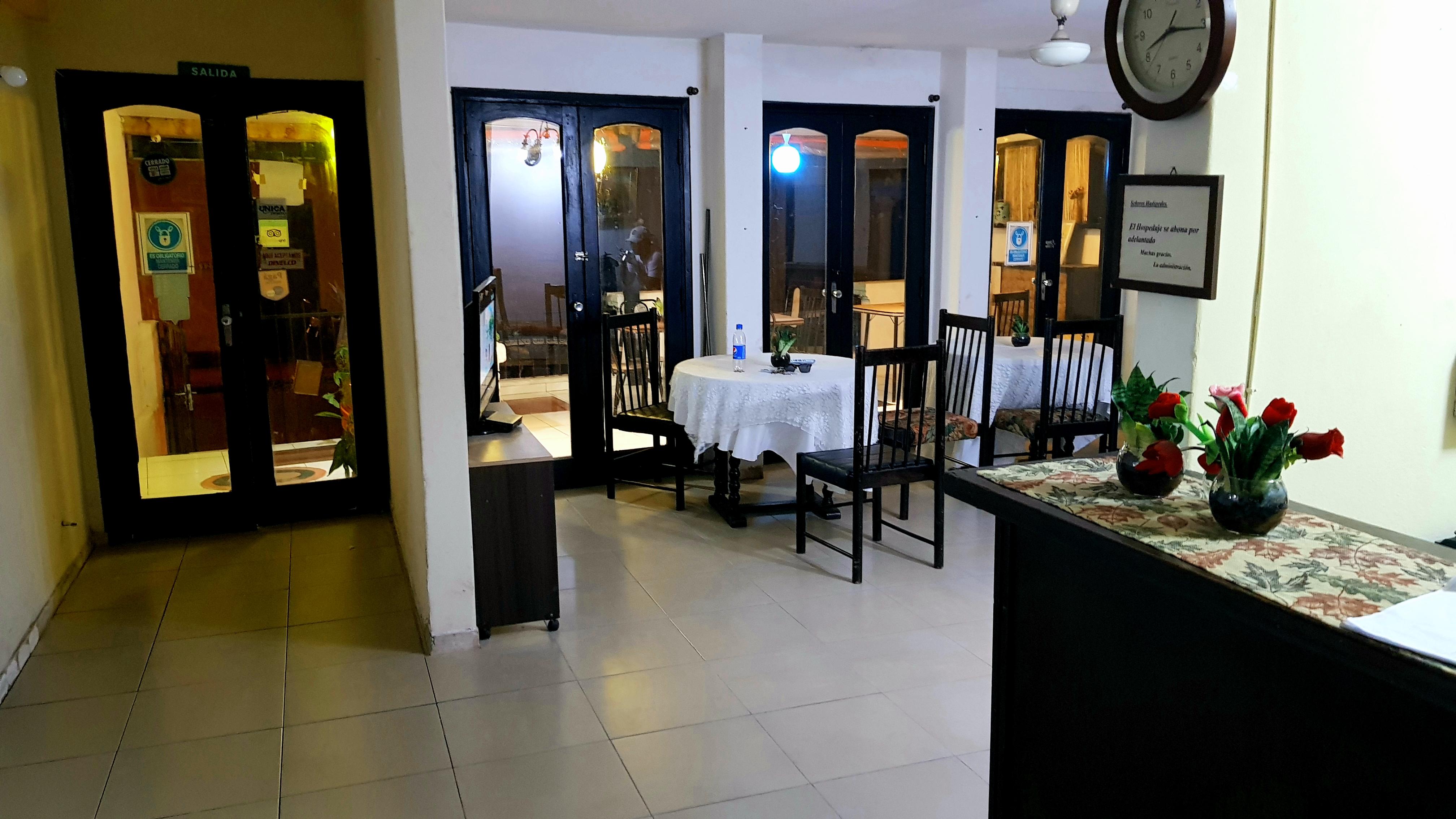 Costanera Hostel Asuncion Ngoại thất bức ảnh
